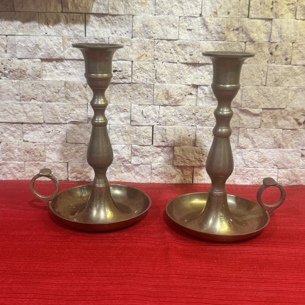 Vintage Brass Chamberstick Candle Holder Gold Finger Loop Handle Taper Qty 2